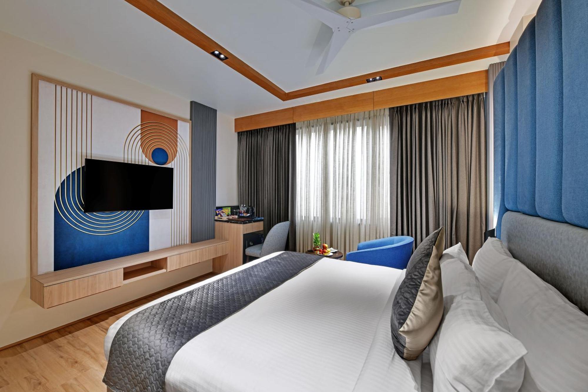 Quality Inn City Centre Váránaszi Kültér fotó